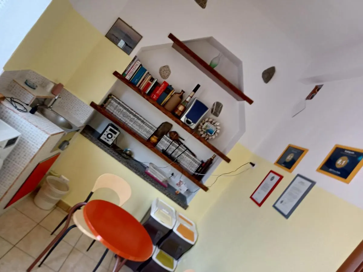 B&B Pinna Gialla Furnari Italia