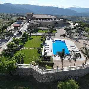 Alloggio per agriturismo Tenuta Pietravera, Furnari