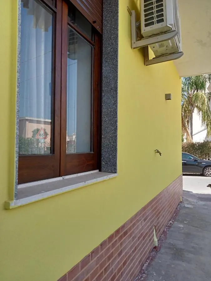 Bed and Breakfast B&B Pinna Gialla Furnari
