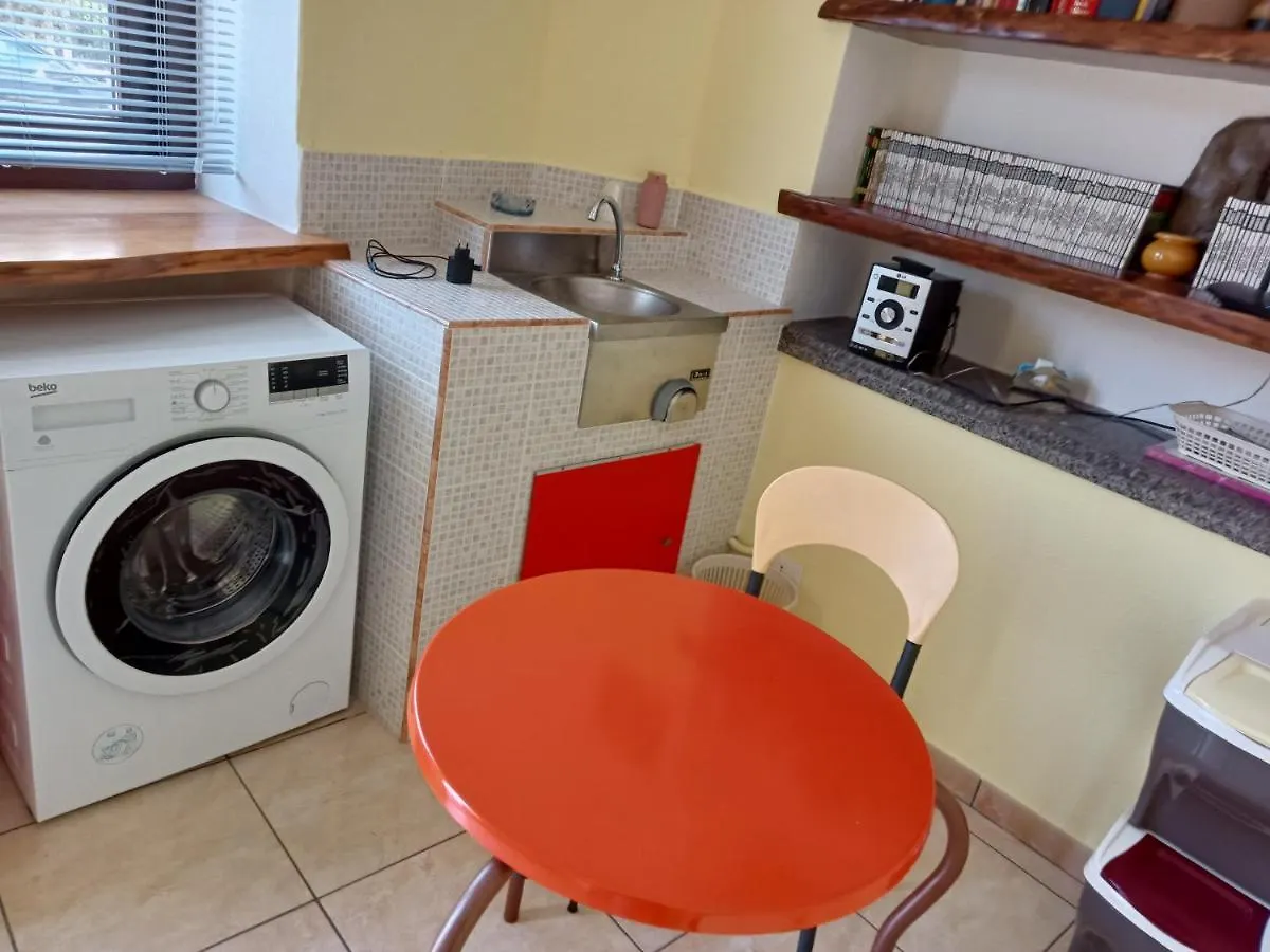 B&B Pinna Gialla Furnari Bed and Breakfast